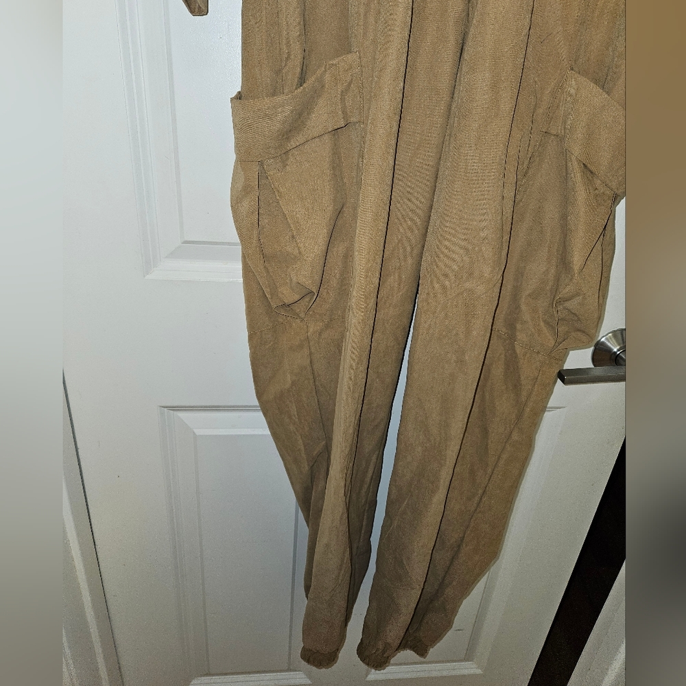 Jumpsuit - Picture 2 of 4